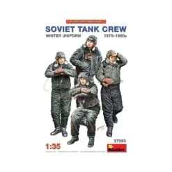1/35 Soviet Tank Crew 70’s-80’s Winter Uniform Miniart 37063