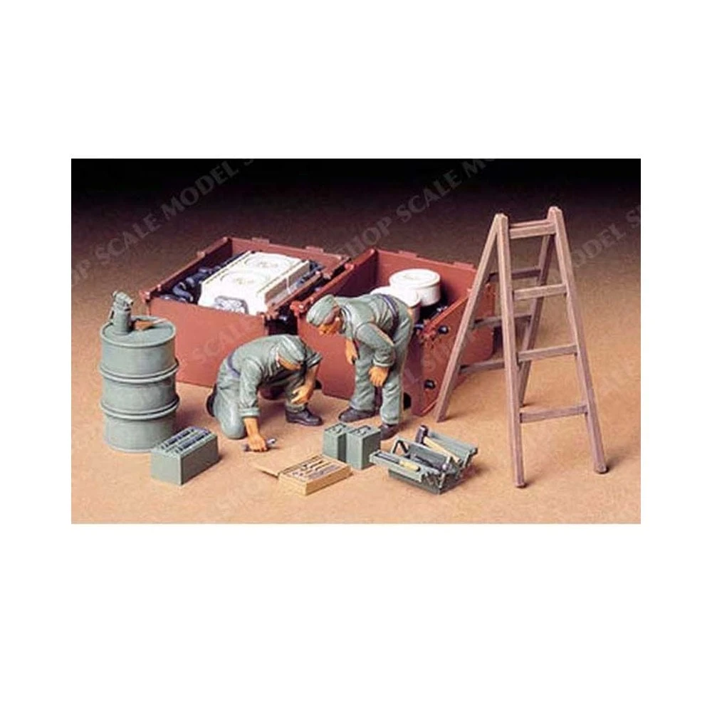 1/35 German Engine Maintenance Crew Tamiya 35180 3 1/35 German Engine Maintenance Crew Tamiya 35180