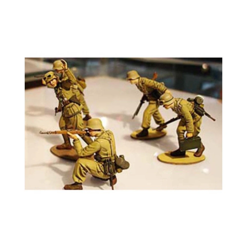 1/35 German Africa Corps Infantry Tamiya 35314 3 1/35 German Africa Corps Infantry Tamiya 35314