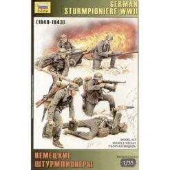 1/35 German Sturmpioniere WWII 1940-43 3613 Zvezda
